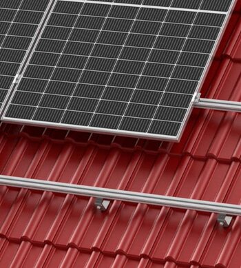 Bild der PV-Montagesysteme für die Pfannenziegel- bzw. Ziegeldacheindeckung von ALTEC